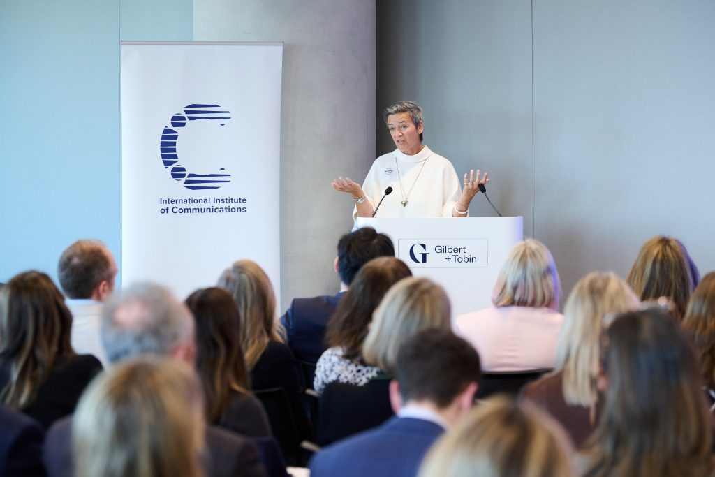 Corporate Photographers & Videographers in Sydney creating high-quality digital content for Businesses of all sizes.